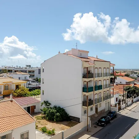 Apartment Beguest Alma Da Ria Em *